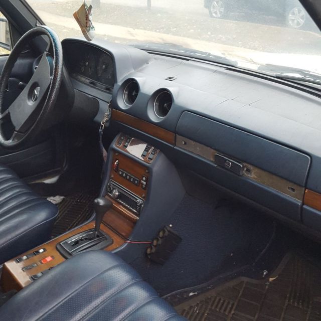 1983 White Mercedes-Benz 300-Series Sedan