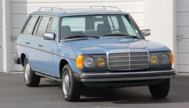 1983 Blue Mercedes-Benz 300-Series --