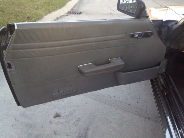 1983 Blue Mercedes-Benz SL-Class Convertible