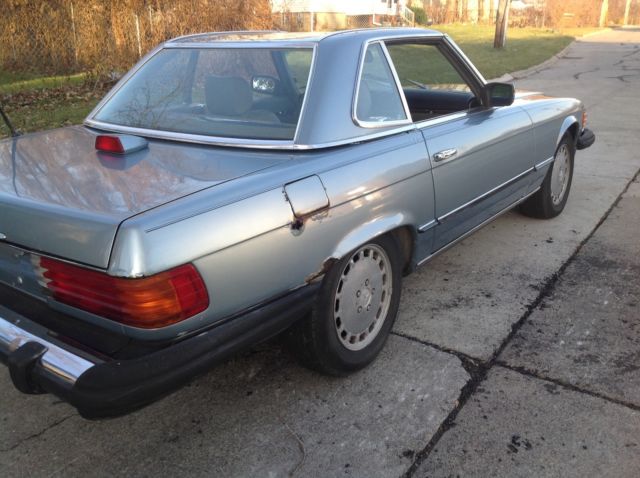 1983 Blue Mercedes-Benz SL-Class Convertible