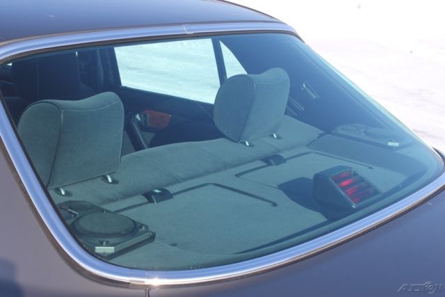 1983 Gray Mercedes-Benz 300-Series Sedan