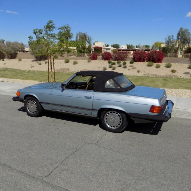 1983 SILBER BLAU Mercedes-Benz SL-Class roadster