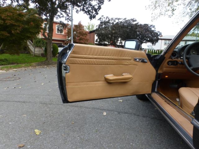 1983 Black Mercedes-Benz SL-Class Convertible