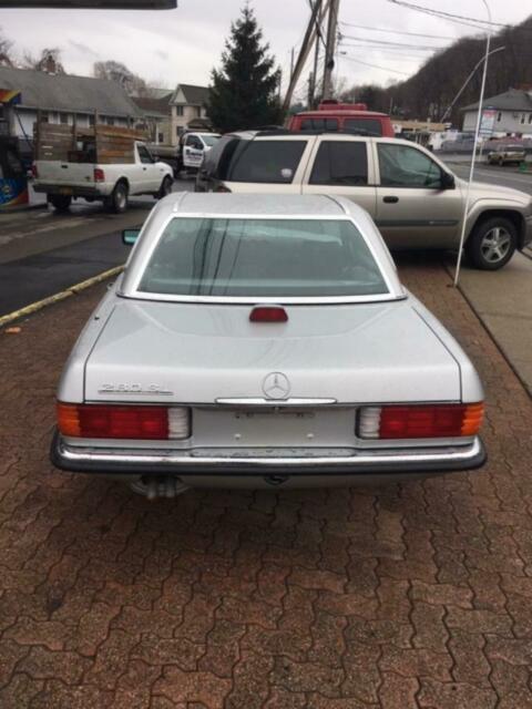 1983 Silver Mercedes-Benz SL-Class Convertible