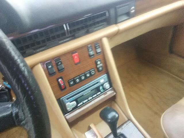 1983 Mercedes-Benz 300-Series