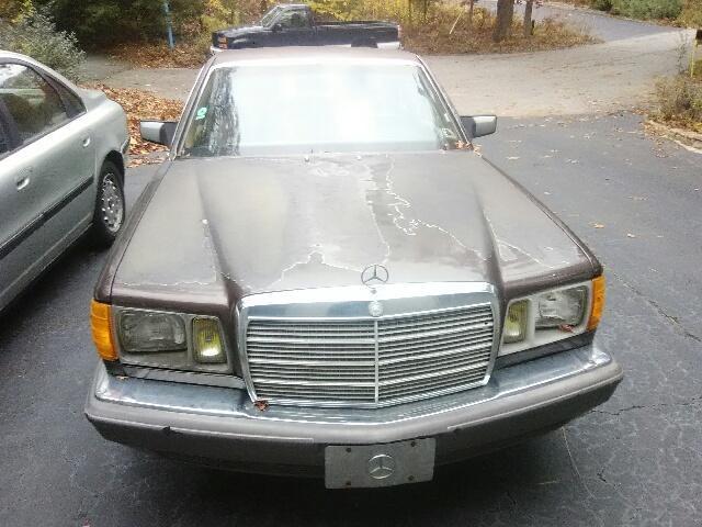 1983 Mercedes-Benz 300-Series