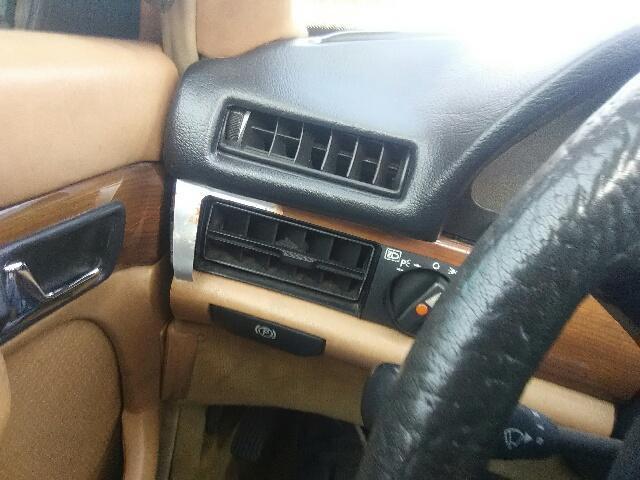 1983 Mercedes-Benz 300-Series