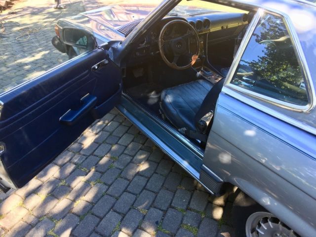 1983 Silver Blue Mercedes-Benz 300-Series Convertible