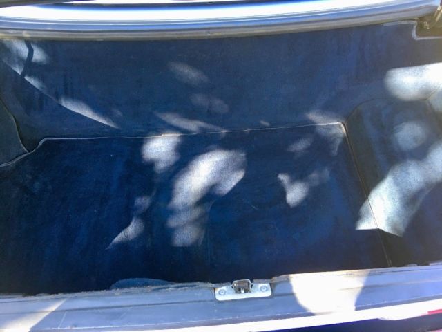 1983 Silver Blue Mercedes-Benz 300-Series Convertible