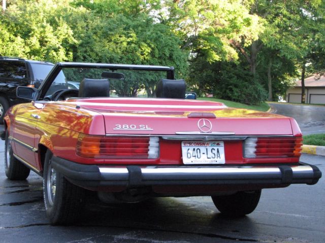 1983 Red Mercedes-Benz SL-Class Convertible