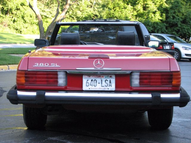 1983 Red Mercedes-Benz SL-Class Convertible