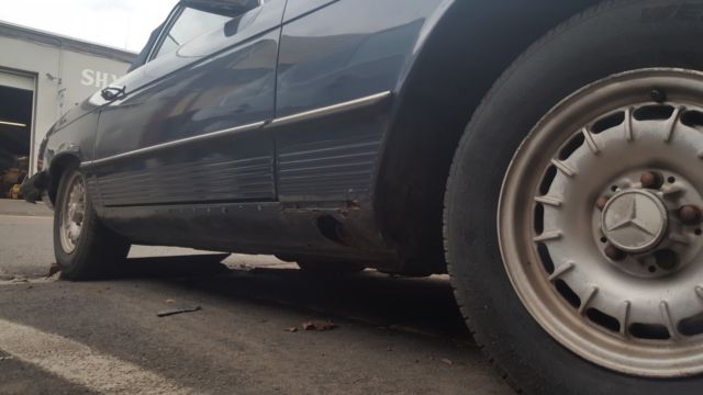 1983 Mercedes-Benz SL-Class Convertible