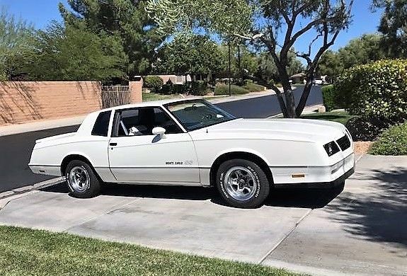 1983 White Chevrolet Monte Carlo Coupe
