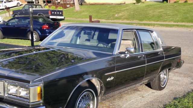 1983 green Oldsmobile Other 4 door