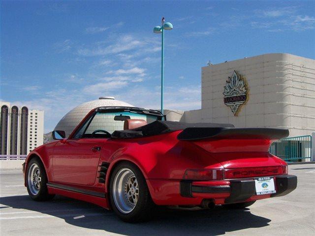 1983 Red Porsche 911 --