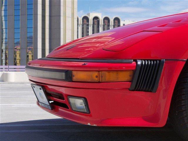 1983 Red Porsche 911 --