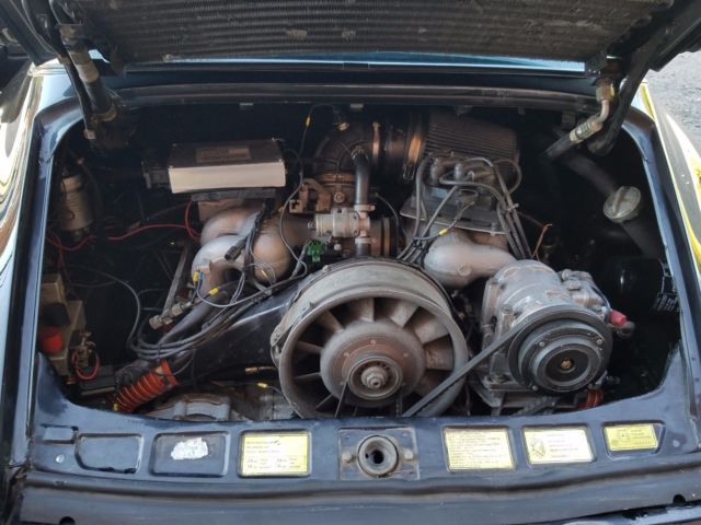 1983 Black Porsche 911 targa