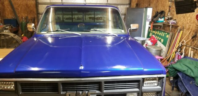 1983 Blue GMC K20 Standard Cab Pickup