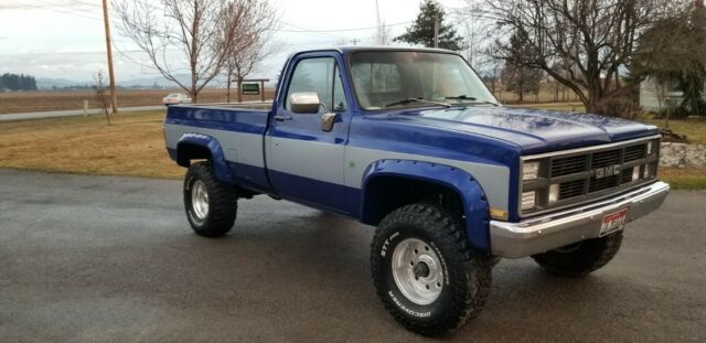 1983 Blue GMC K20 Standard Cab Pickup