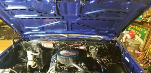 1983 Blue GMC K20 Standard Cab Pickup