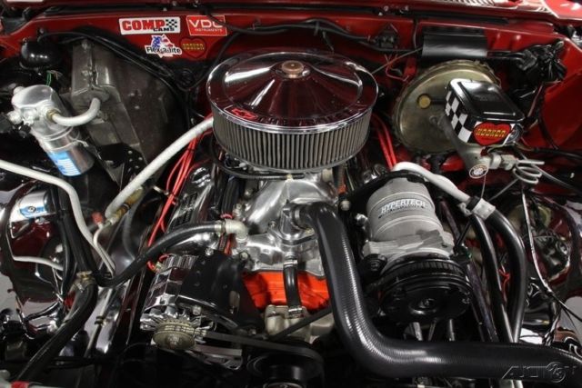 1983 Red Chevrolet C10