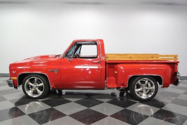 1983 Red Chevrolet C10