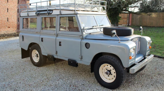 1983 Gray Land Rover Defender