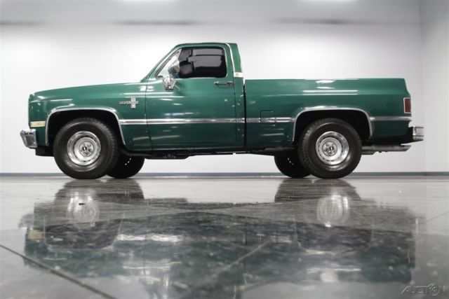 1983 Green Chevrolet C10