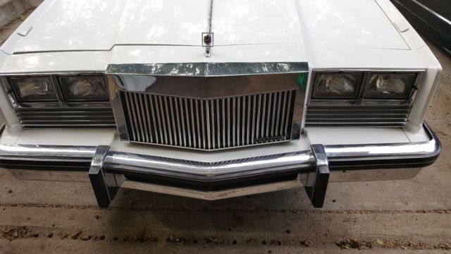1983 White Oldsmobile Toronado Convertible