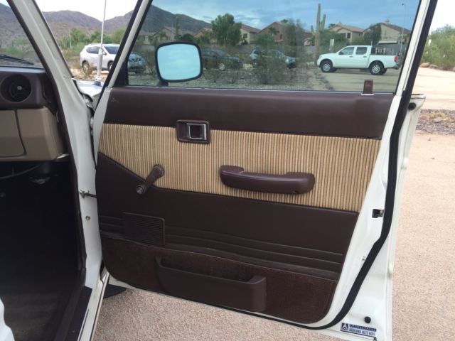 1983 White Toyota Land Cruiser Wagon