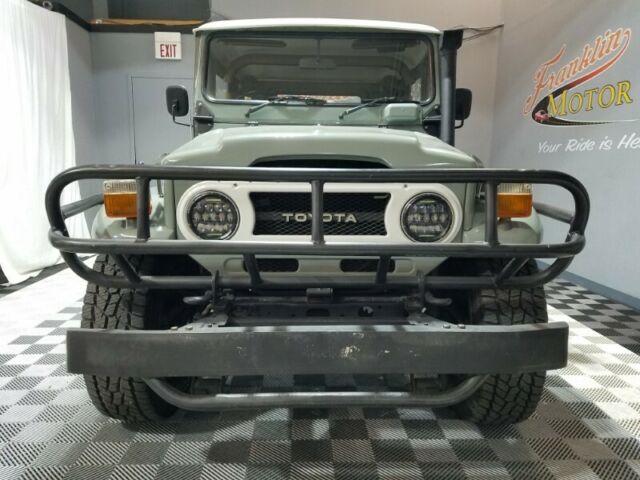 1983 Blue Toyota Land Cruiser SUV