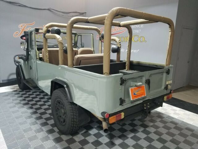 1983 Blue Toyota Land Cruiser SUV