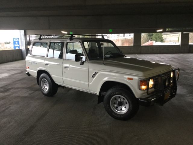 1983 White Toyota Land Cruiser
