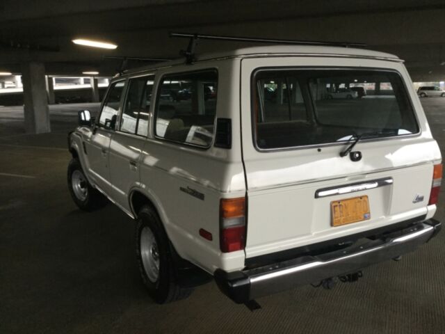1983 White Toyota Land Cruiser