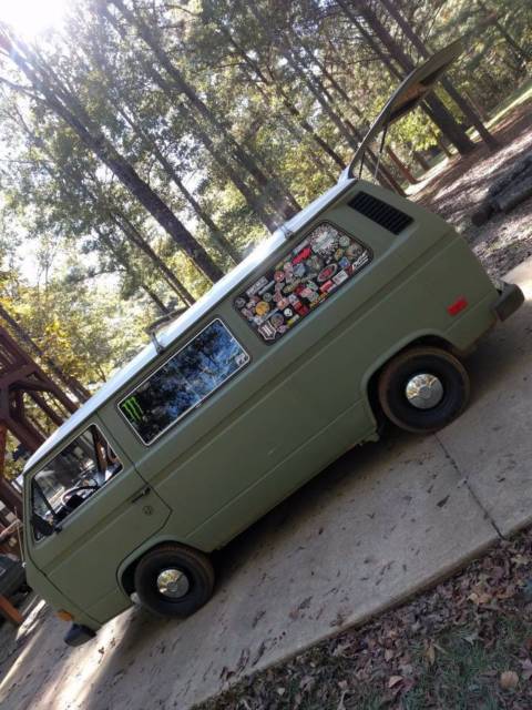 1983 Green Volkswagen Bus/Vanagon Standard Passenger Van