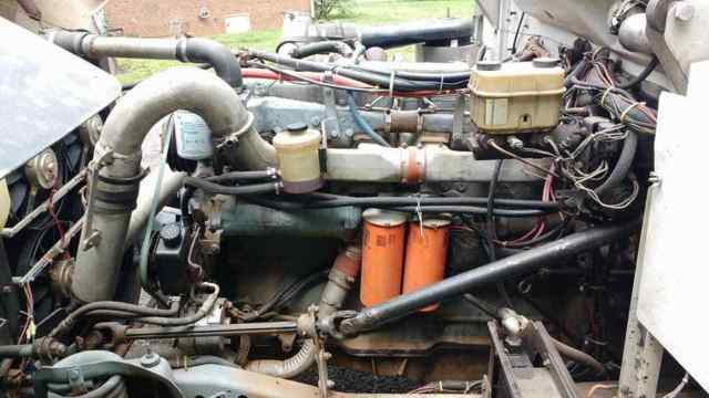 1980 White Ford MacNational Cab & Chassis