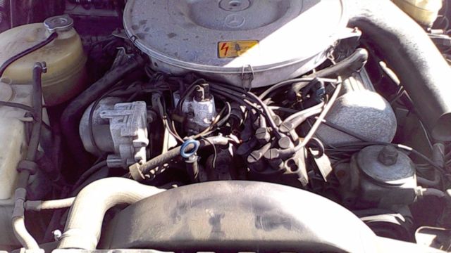 1984 Silver Mercedes-Benz 300-Series Convertible