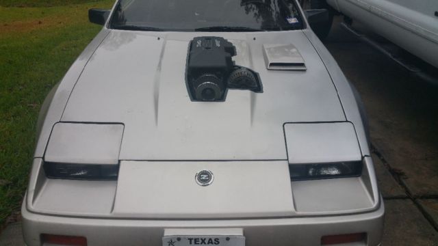 1984 Silver Nissan 300ZX Hatchback