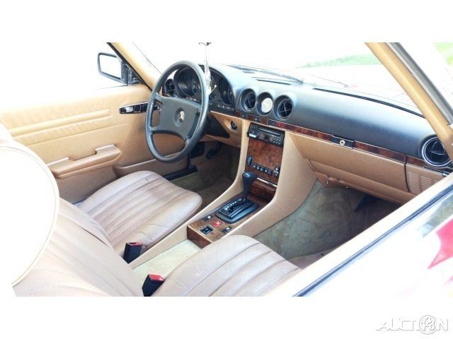 1984 Red Mercedes-Benz SL-Class