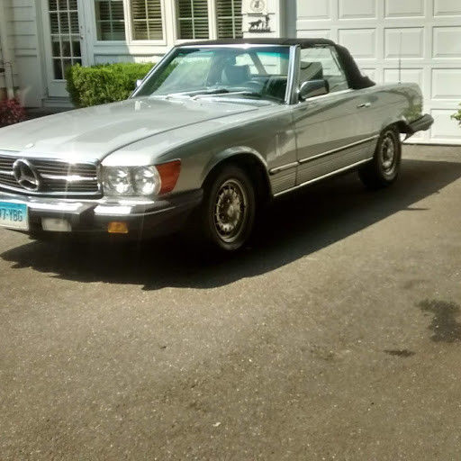 1984 Silver Mercedes-Benz 300-Series Convertible