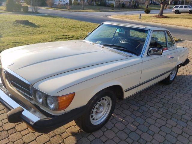 1984 Mercedes-Benz 300-Series Convertible