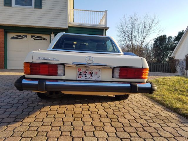 1984 Mercedes-Benz 300-Series Convertible