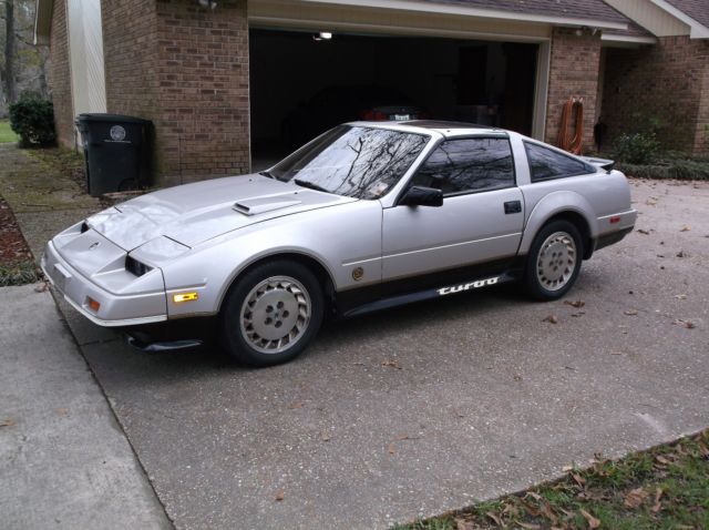 1984 Silver Nissan 300ZX Coupe