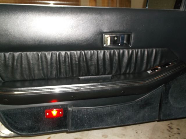 1984 Silver Nissan 300ZX Coupe