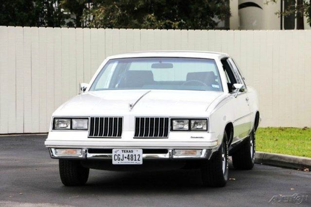 1984 White Oldsmobile Cutlass Coupe