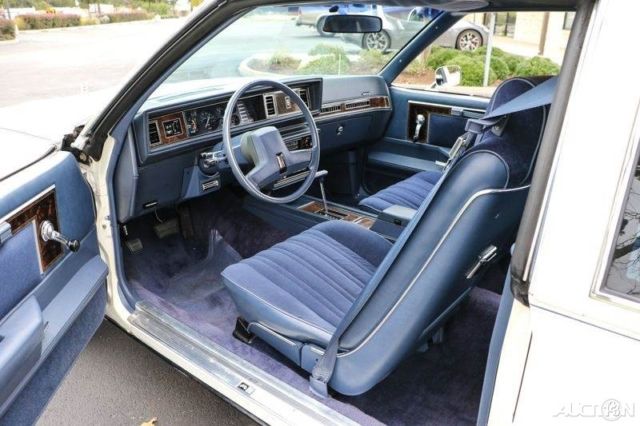 1984 White Oldsmobile Cutlass Coupe