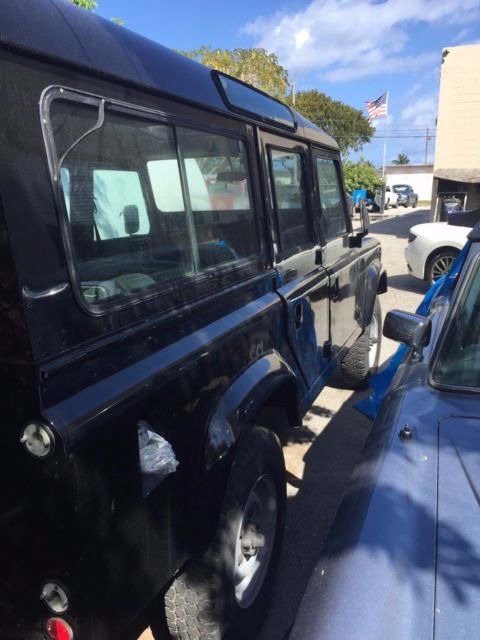 1984 Black Land Rover Defender SUV