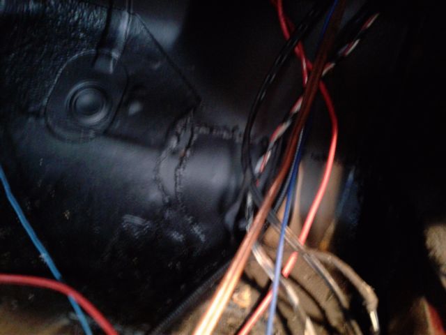 1984 Red BMW 5-Series Sedan