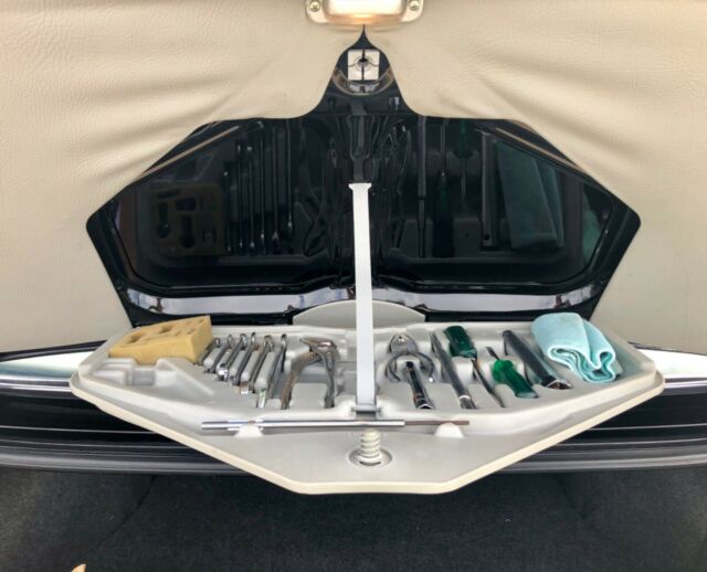 1984 Black BMW 6-Series Coupe