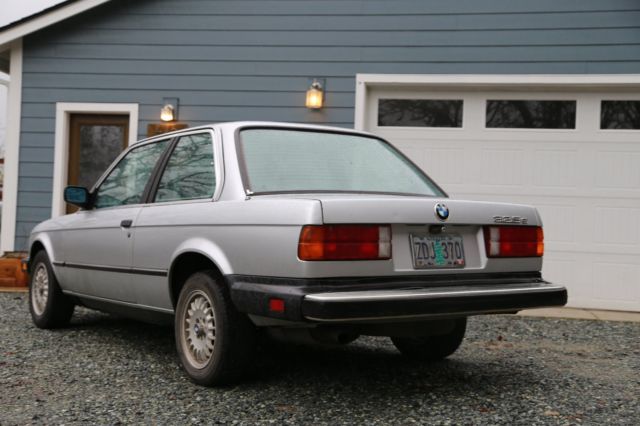 1984 Black BMW 3-Series Coupe